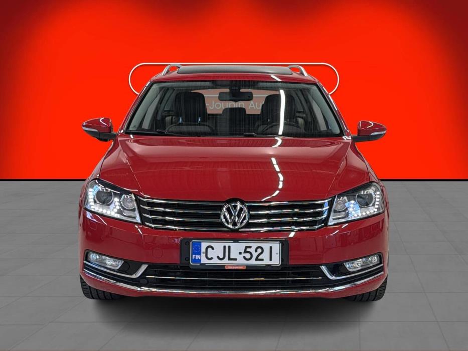 VOLKSWAGEN Passat 2014