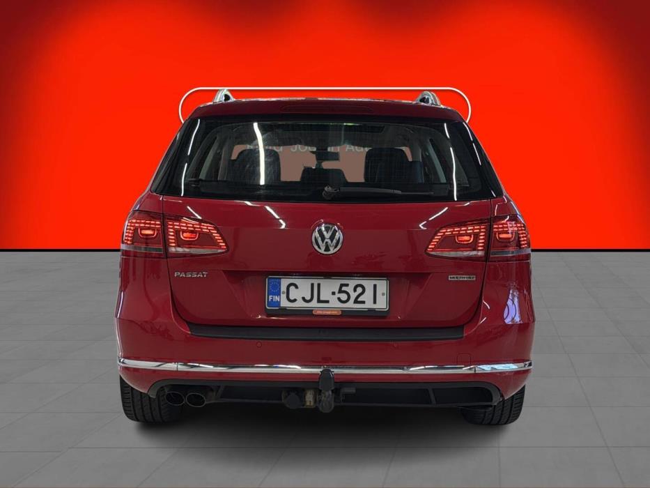 VOLKSWAGEN Passat 2014