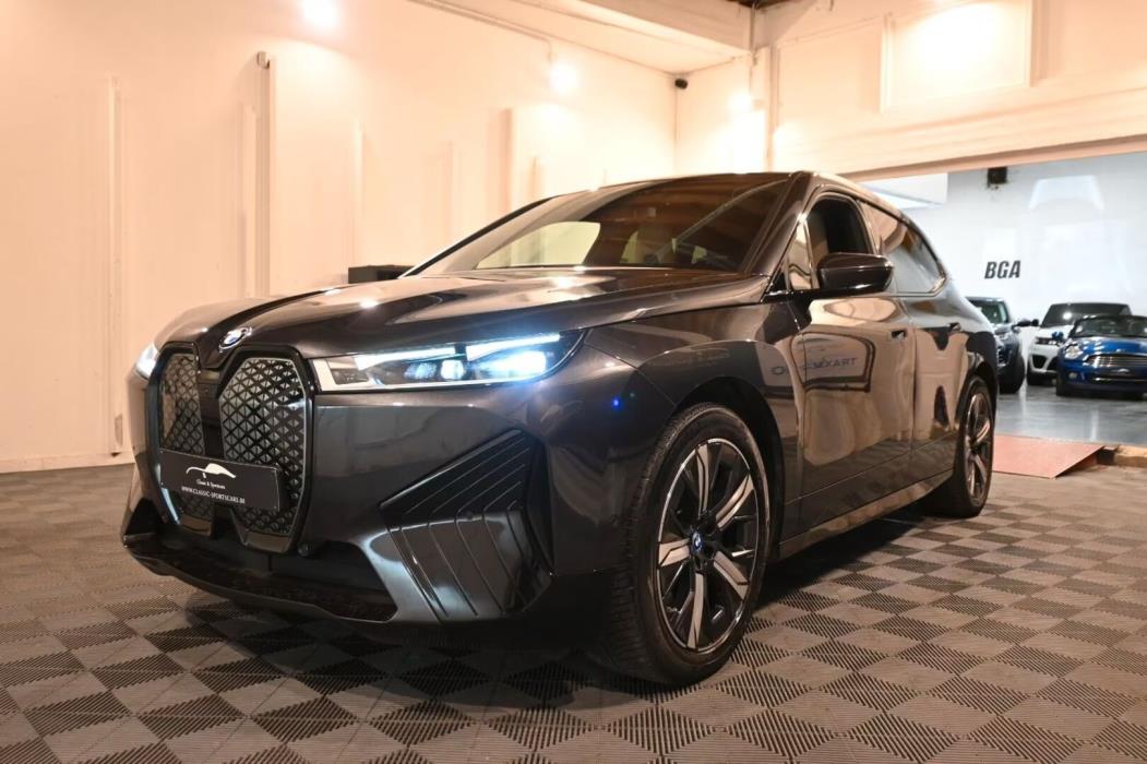 BMW IX 2023