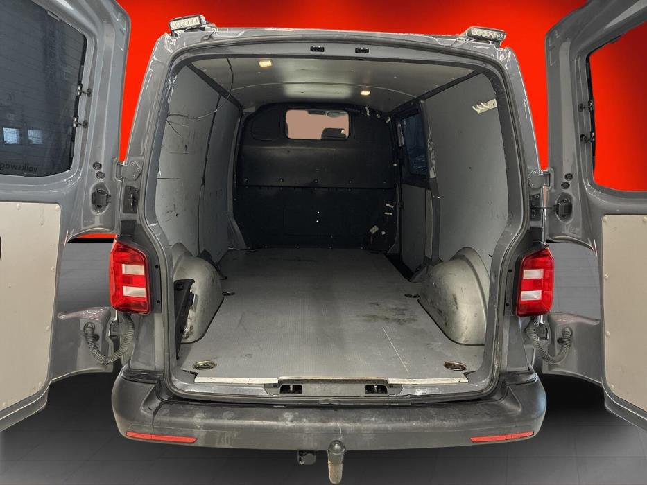 VOLKSWAGEN Transporter 2017