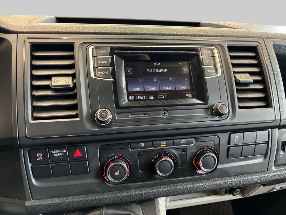 VOLKSWAGEN Transporter 2017