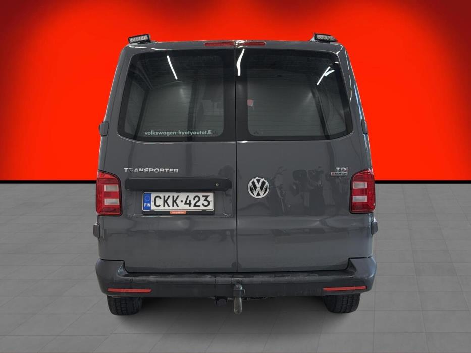 VOLKSWAGEN Transporter 2017