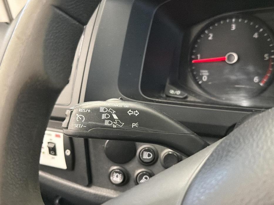 VOLKSWAGEN Transporter 2018