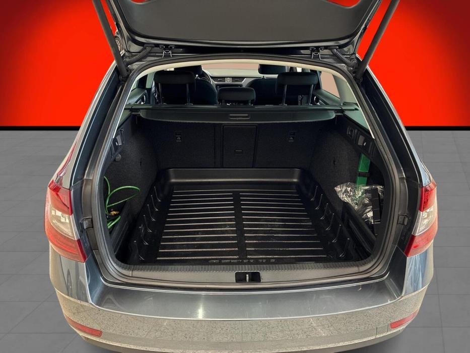 SKODA Octavia 2019