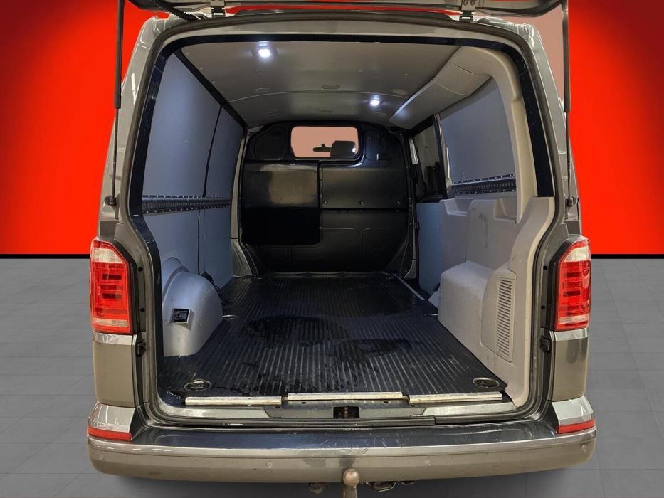 VOLKSWAGEN Transporter 2019