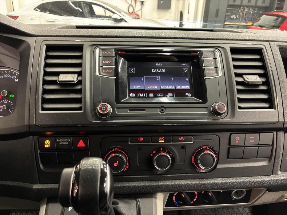 VOLKSWAGEN Transporter 2019