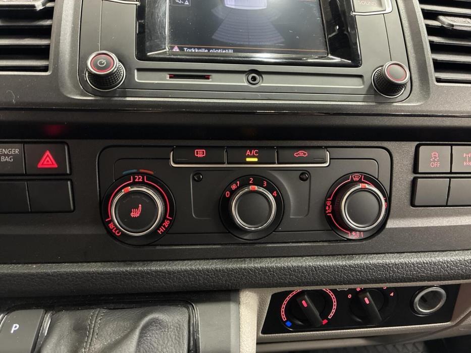 VOLKSWAGEN Transporter 2019