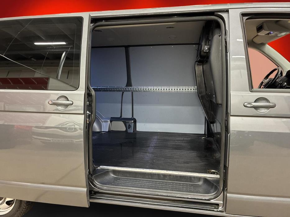 VOLKSWAGEN Transporter 2019