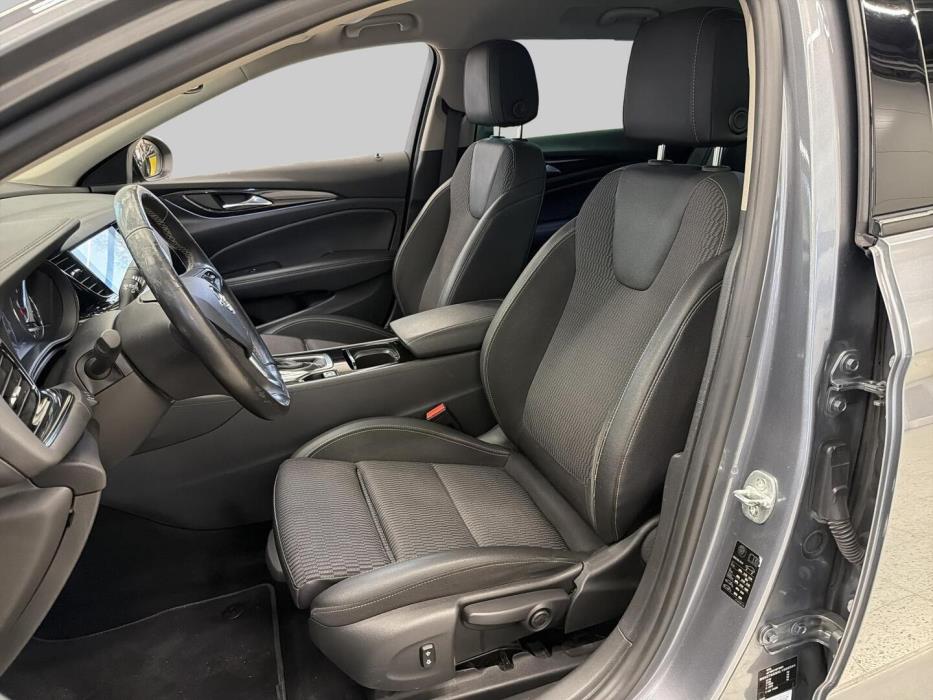 OPEL Insignia 2020