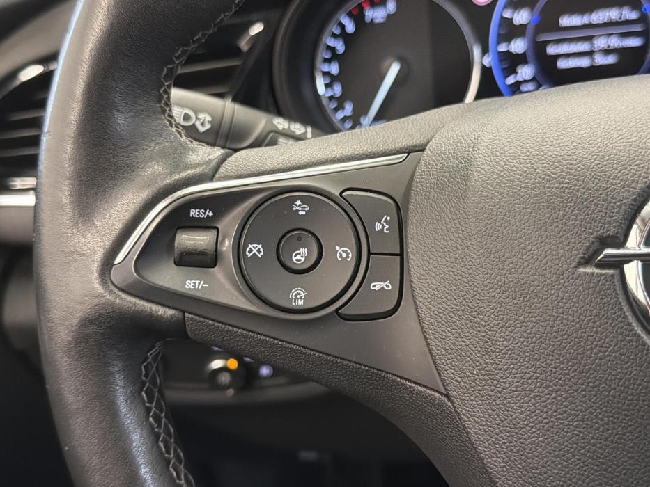 OPEL Insignia 2020
