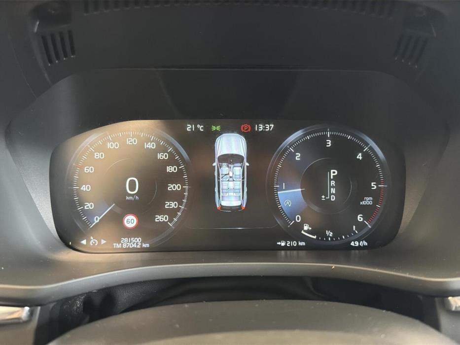 VOLVO XC60 2020