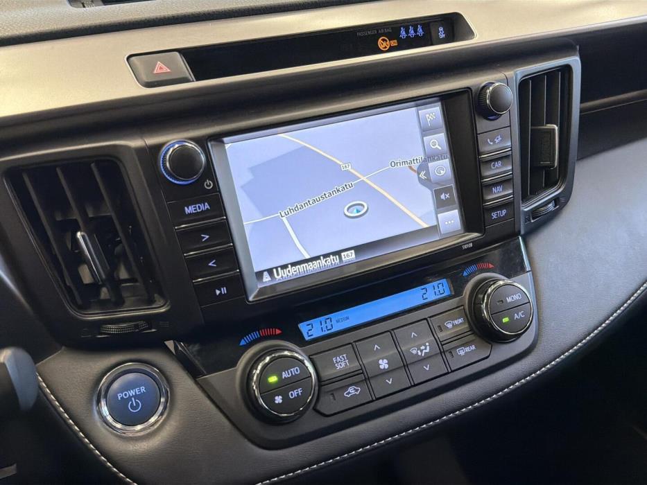TOYOTA RAV4 2019