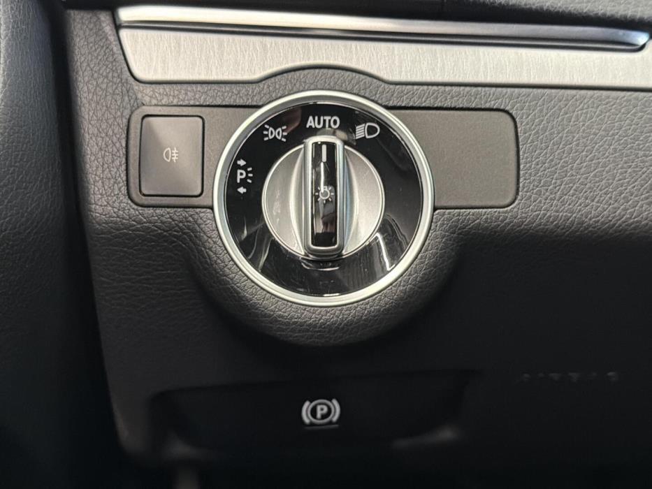 MERCEDES-BENZ E 2014