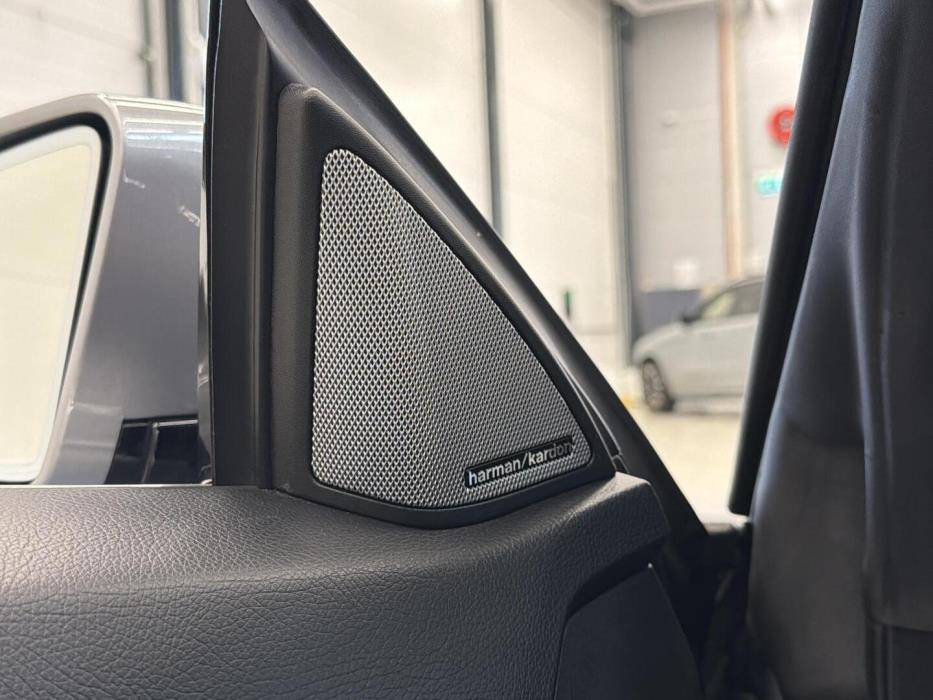 MERCEDES-BENZ E 2014