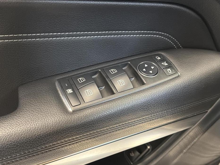 MERCEDES-BENZ E 2014