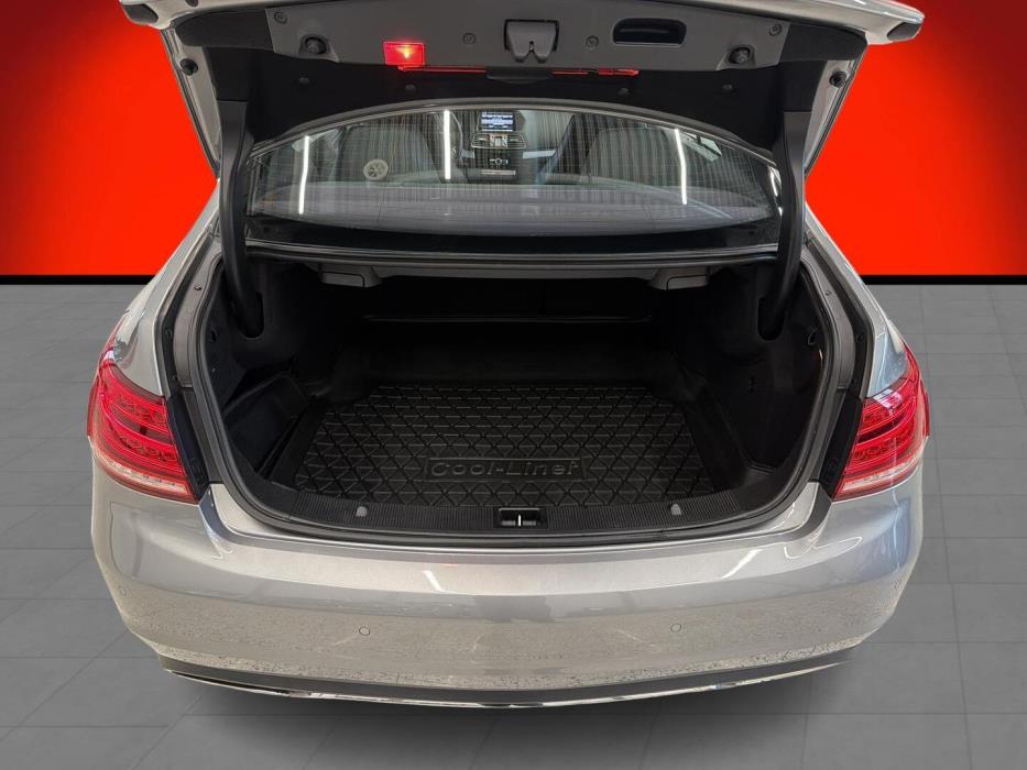 MERCEDES-BENZ E 2014