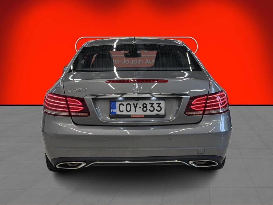 MERCEDES-BENZ E 2014