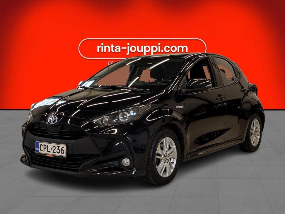 TOYOTA Yaris 2021
