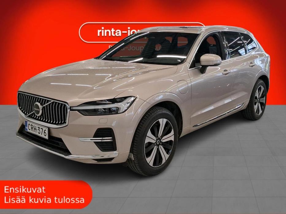 VOLVO XC60 2023