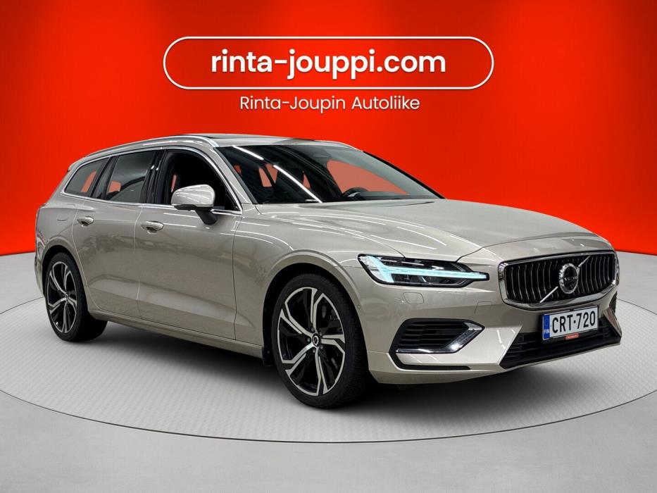 VOLVO V60 2024