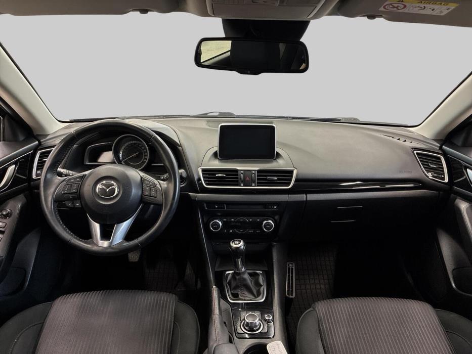 MAZDA Mazda3 2015