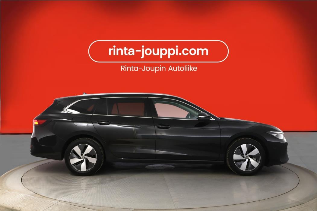 VOLKSWAGEN PASSAT 2025