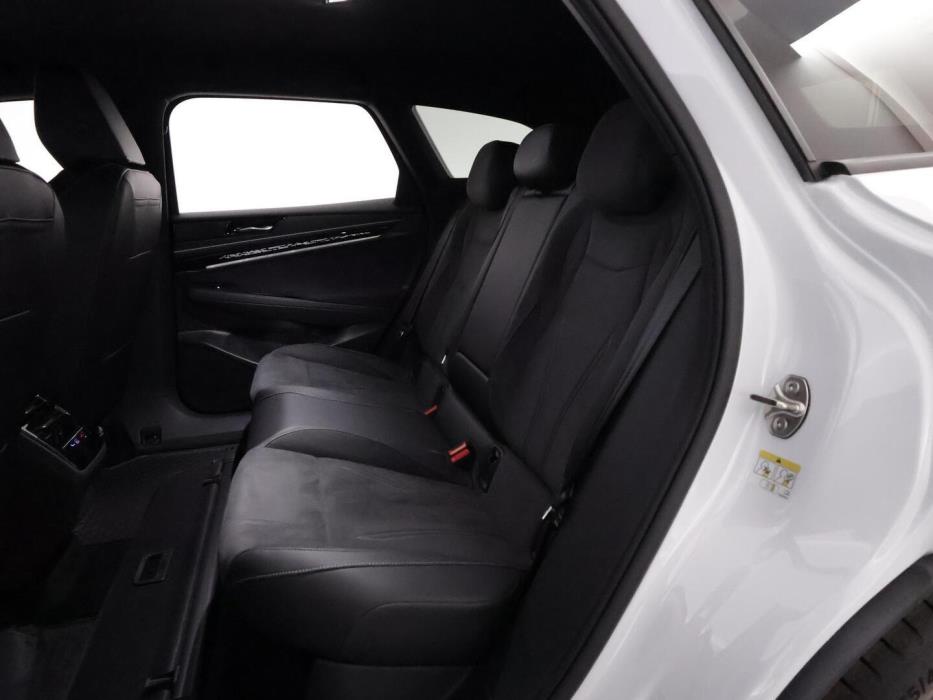 VOLKSWAGEN ID.7 2025