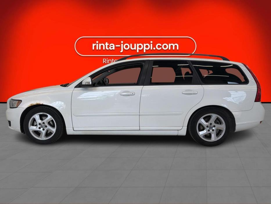 VOLVO V50 2010