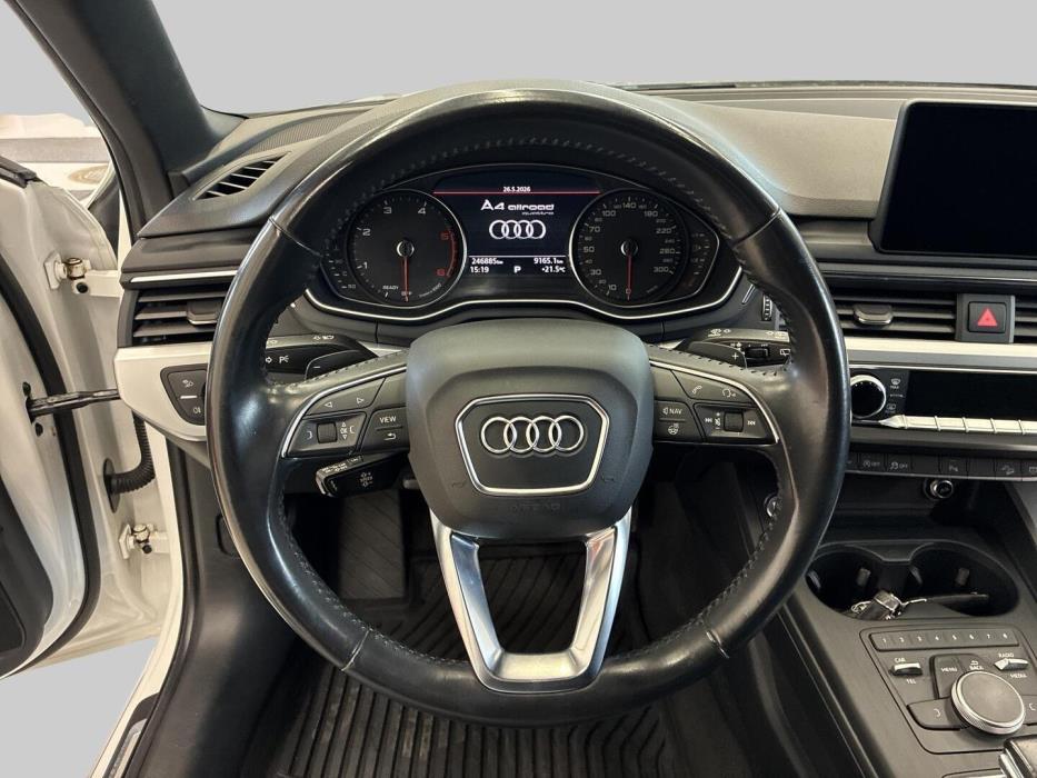 AUDI A4 allroad quattro 2017