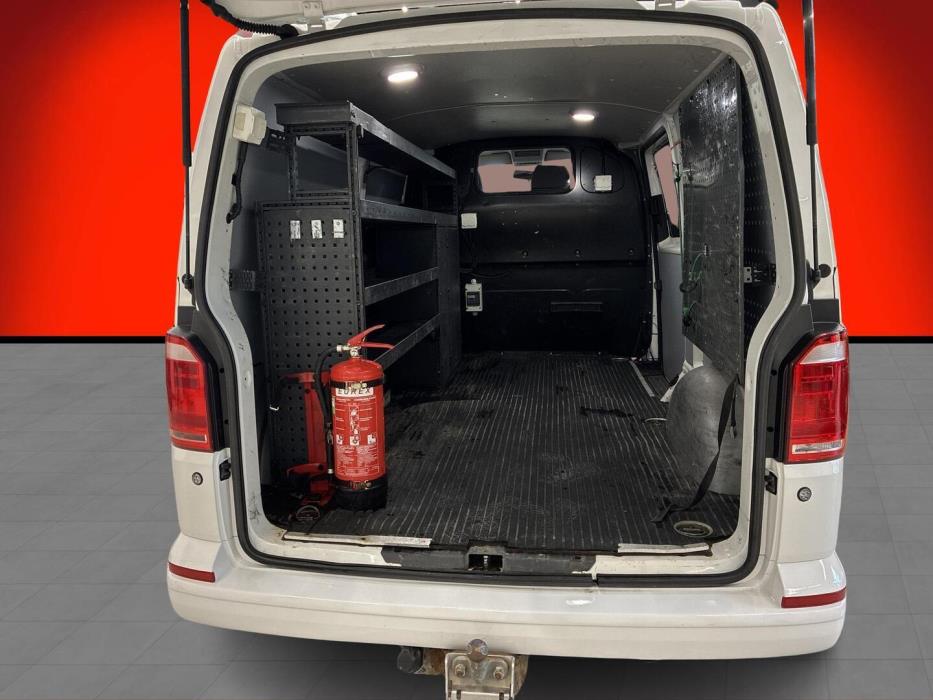 VOLKSWAGEN Transporter 2018