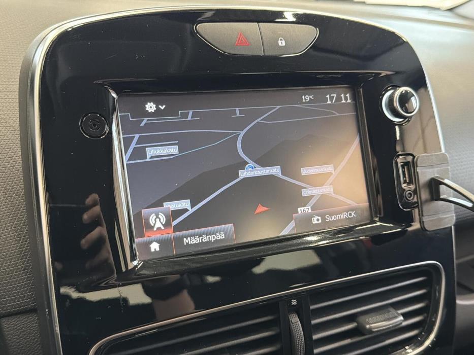 RENAULT Clio 2018