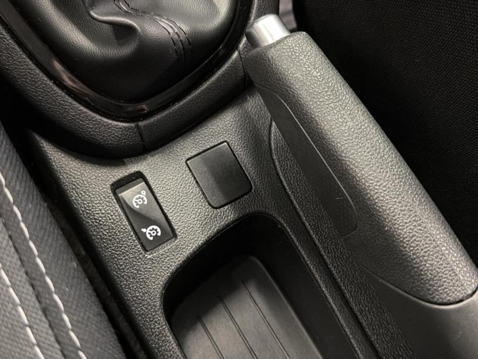 RENAULT Clio 2018