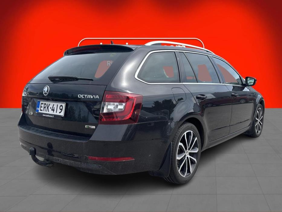 SKODA Octavia 2019