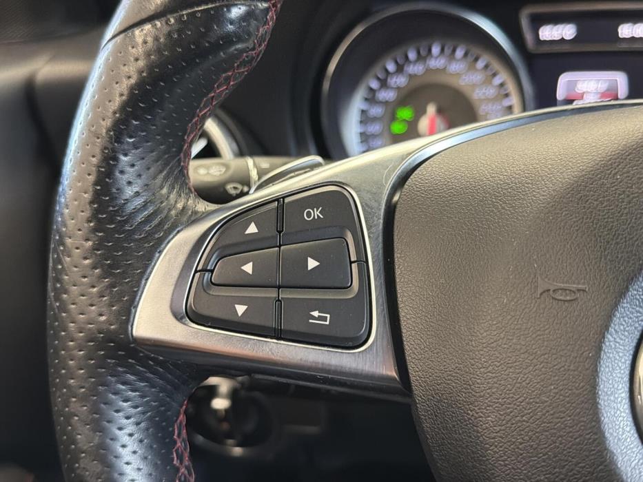 MERCEDES-BENZ CLA 2015