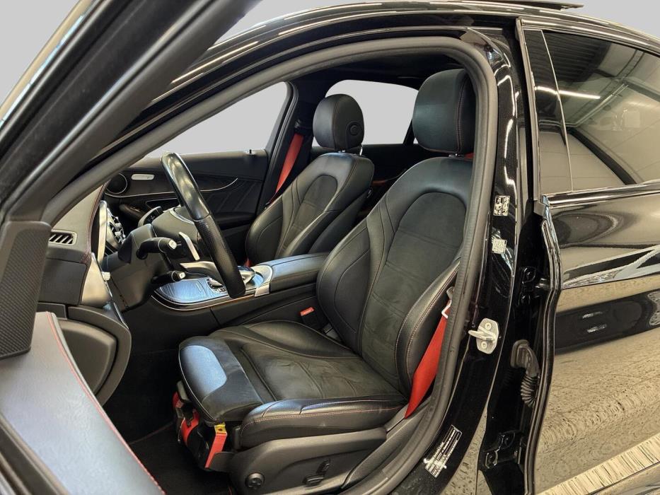 MERCEDES-BENZ C 43 AMG 2017