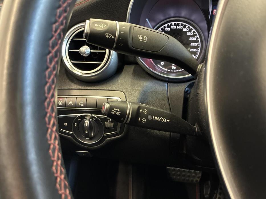MERCEDES-BENZ C 43 AMG 2017
