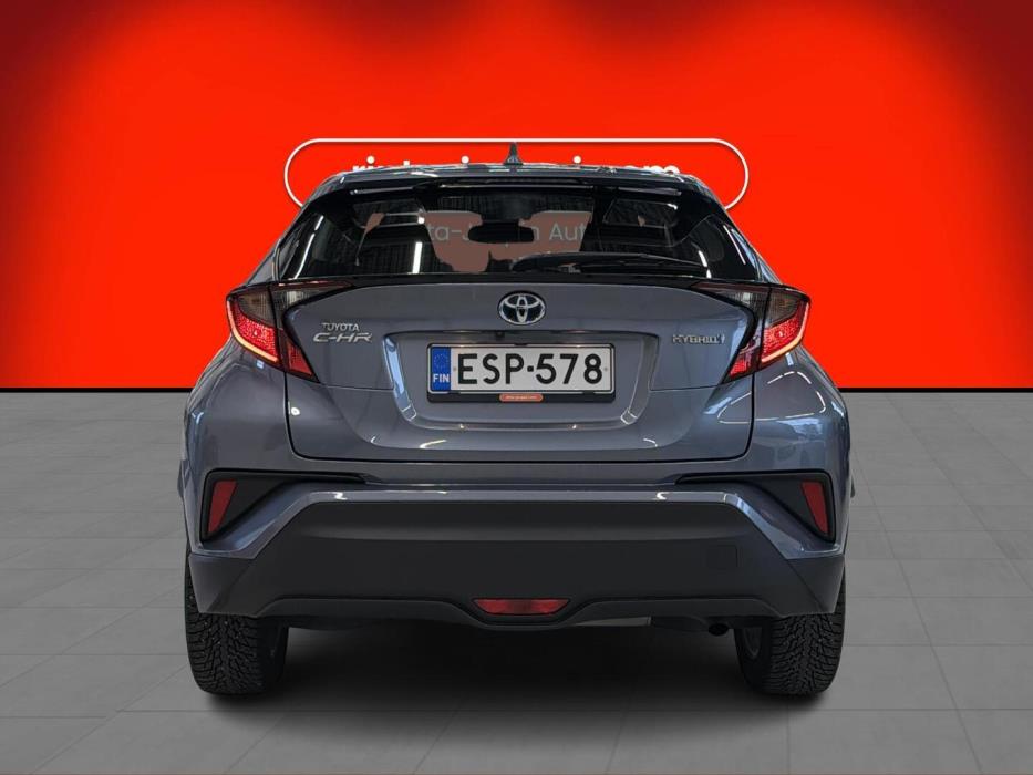 TOYOTA C-HR 2021