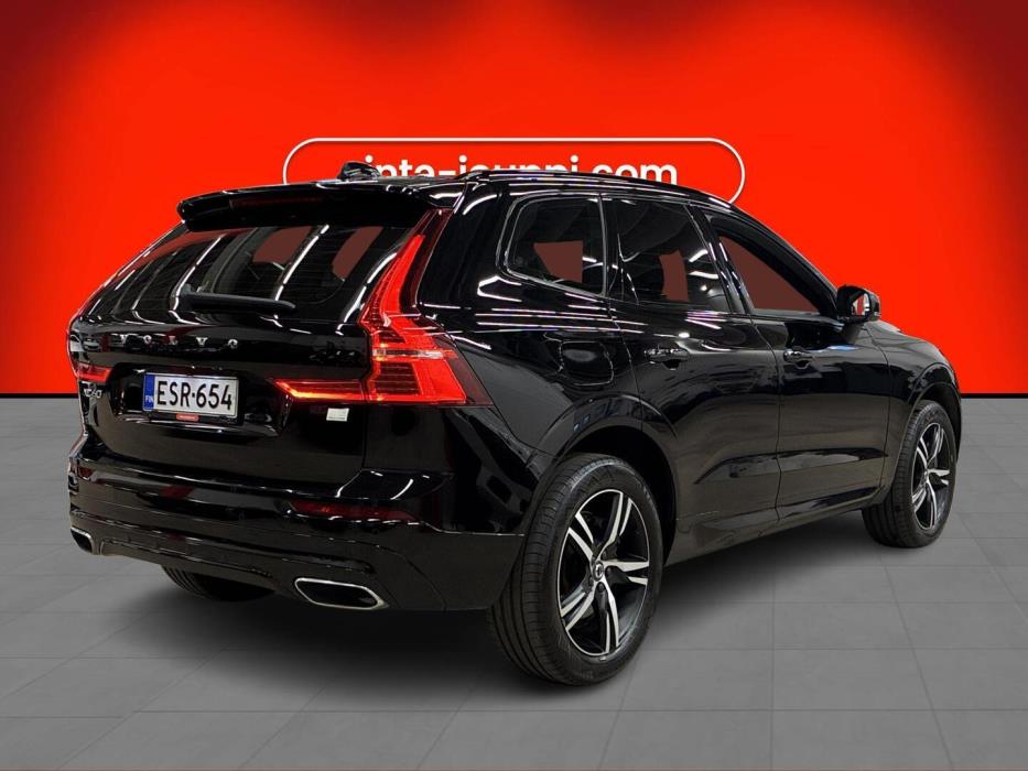 VOLVO XC60 2021