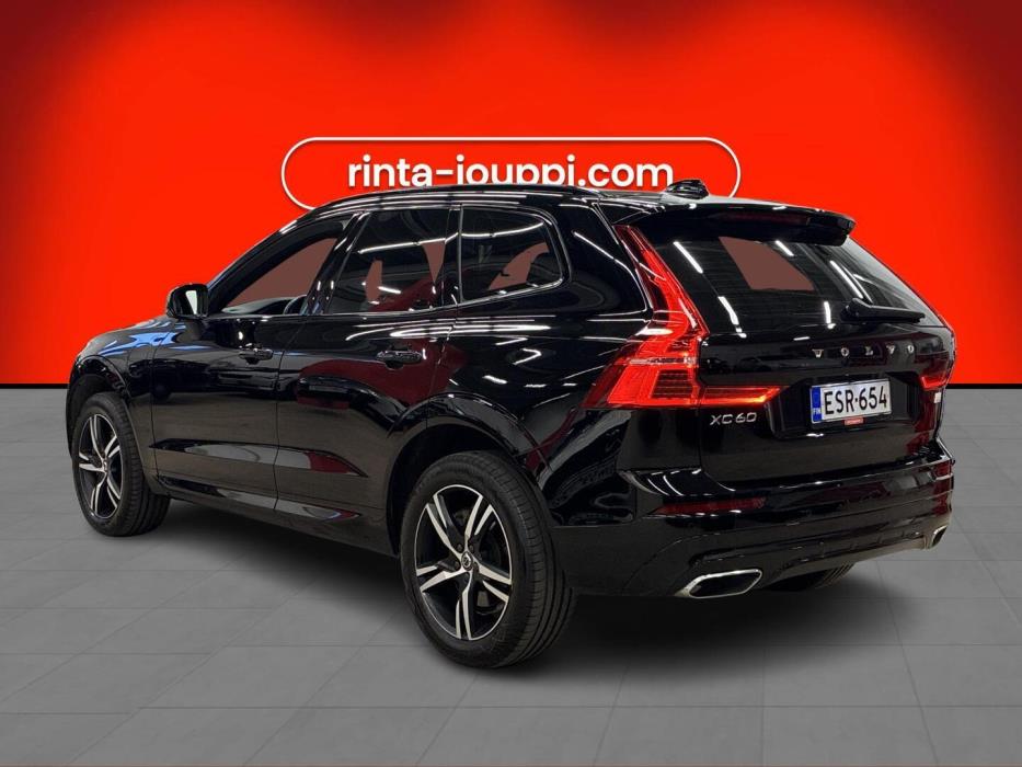 VOLVO XC60 2021