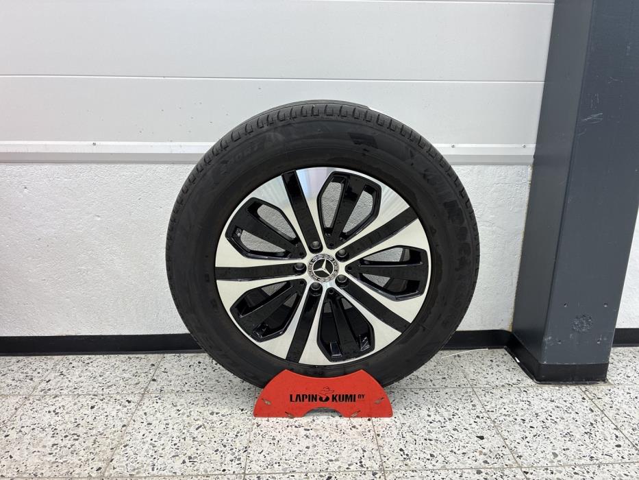 MERCEDES-BENZ GLC 2021