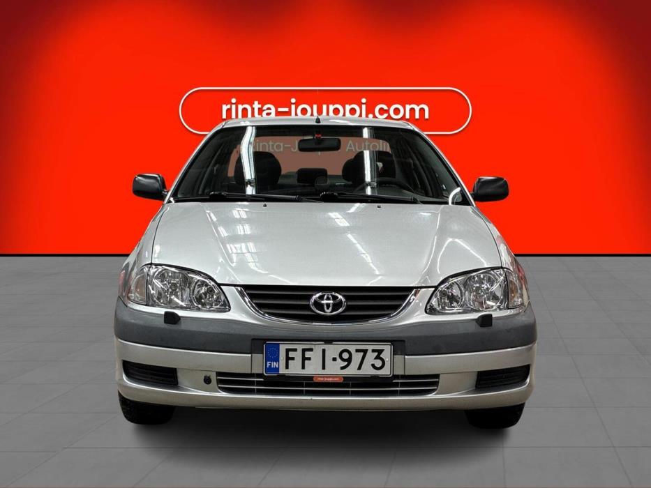 TOYOTA Avensis 2002