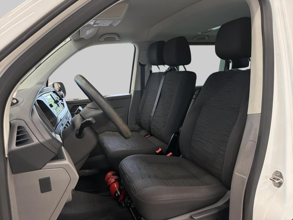 VOLKSWAGEN Caravelle 2020