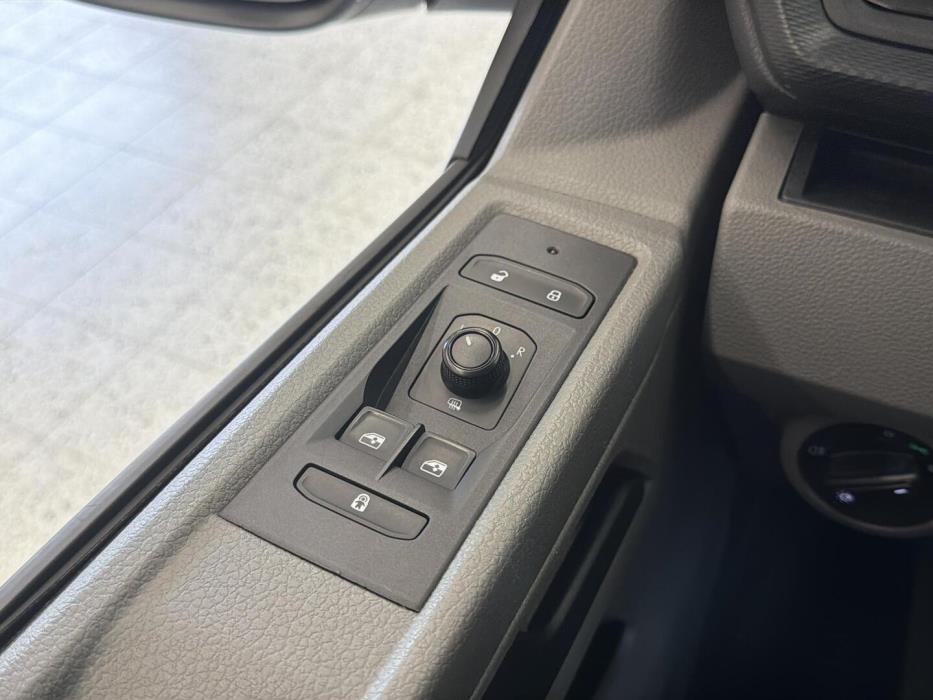 VOLKSWAGEN Caravelle 2020