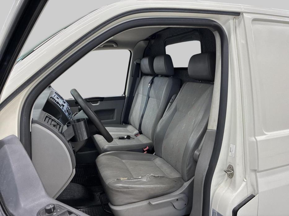 VOLKSWAGEN Transporter 2009