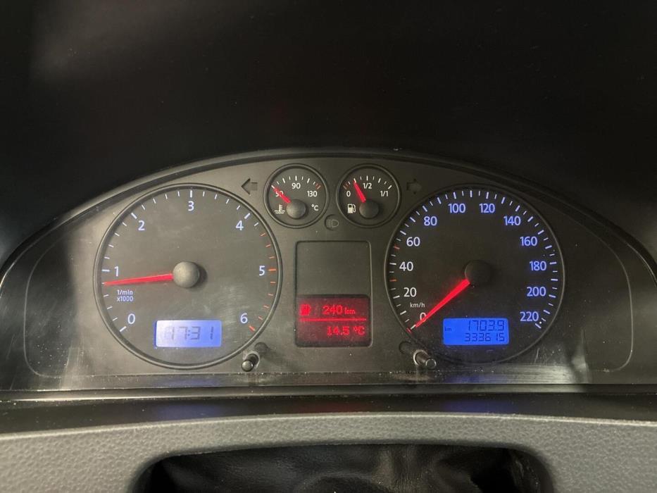 VOLKSWAGEN Transporter 2009
