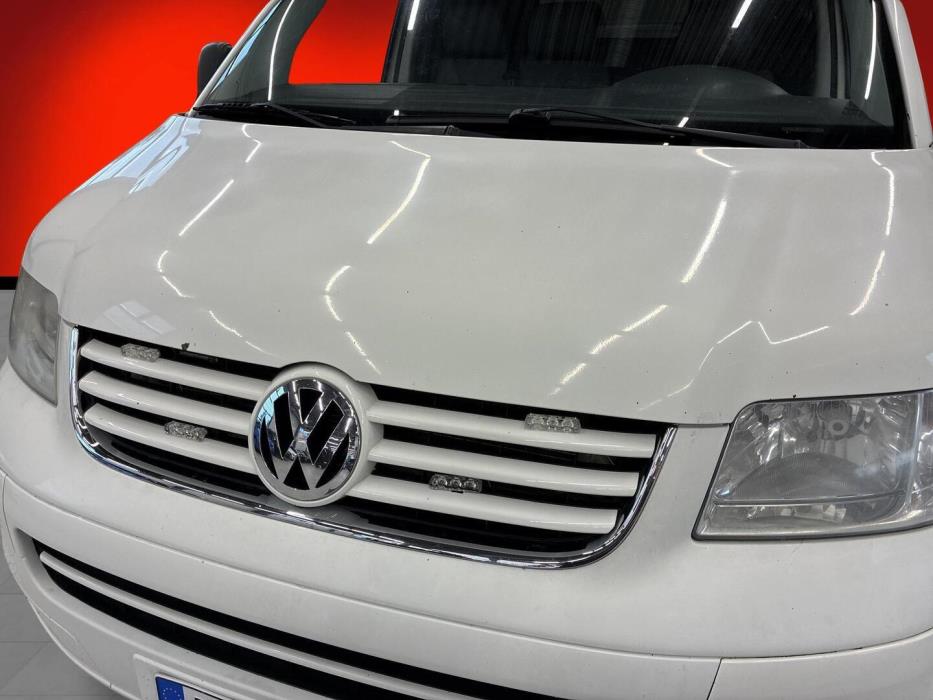 VOLKSWAGEN Transporter 2009