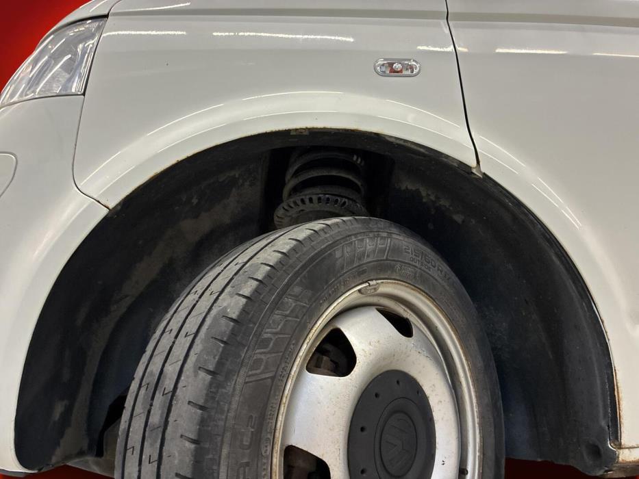 VOLKSWAGEN Transporter 2009