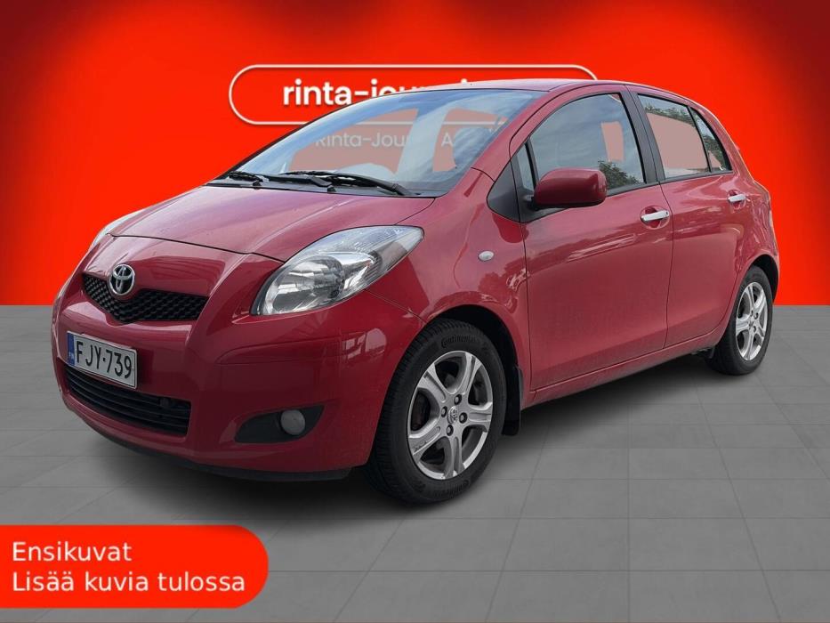TOYOTA Yaris 2010