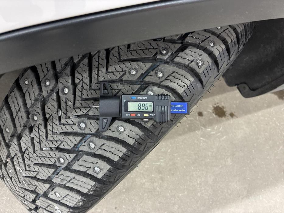 VOLKSWAGEN Tiguan 2011