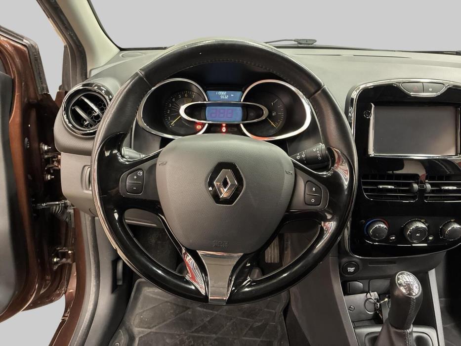 RENAULT Clio 2014